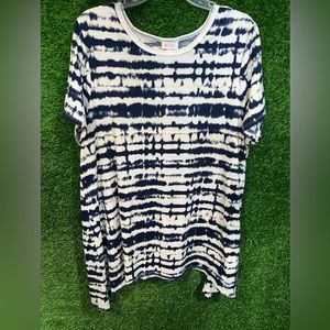 LuLaRoe 2X Melissa swing top